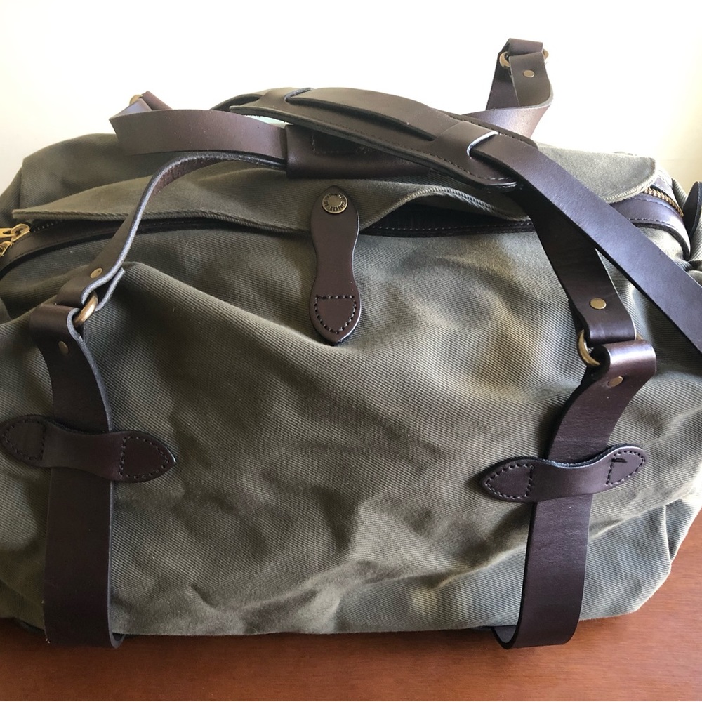 Filson otter green Twill medium duffel bag